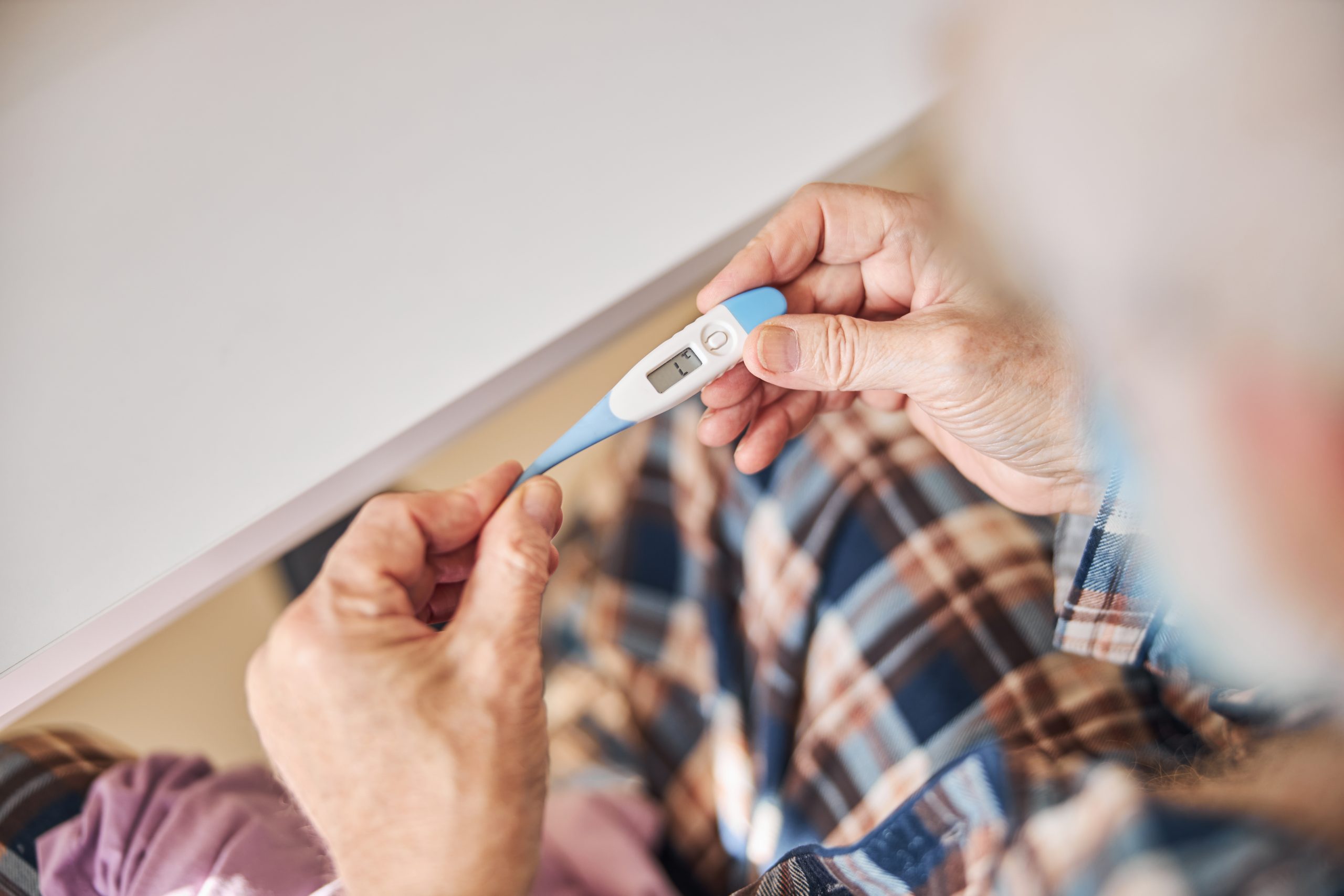 Digital Thermometers for Senior Health: Accurate and Easy Temperature Monitoring