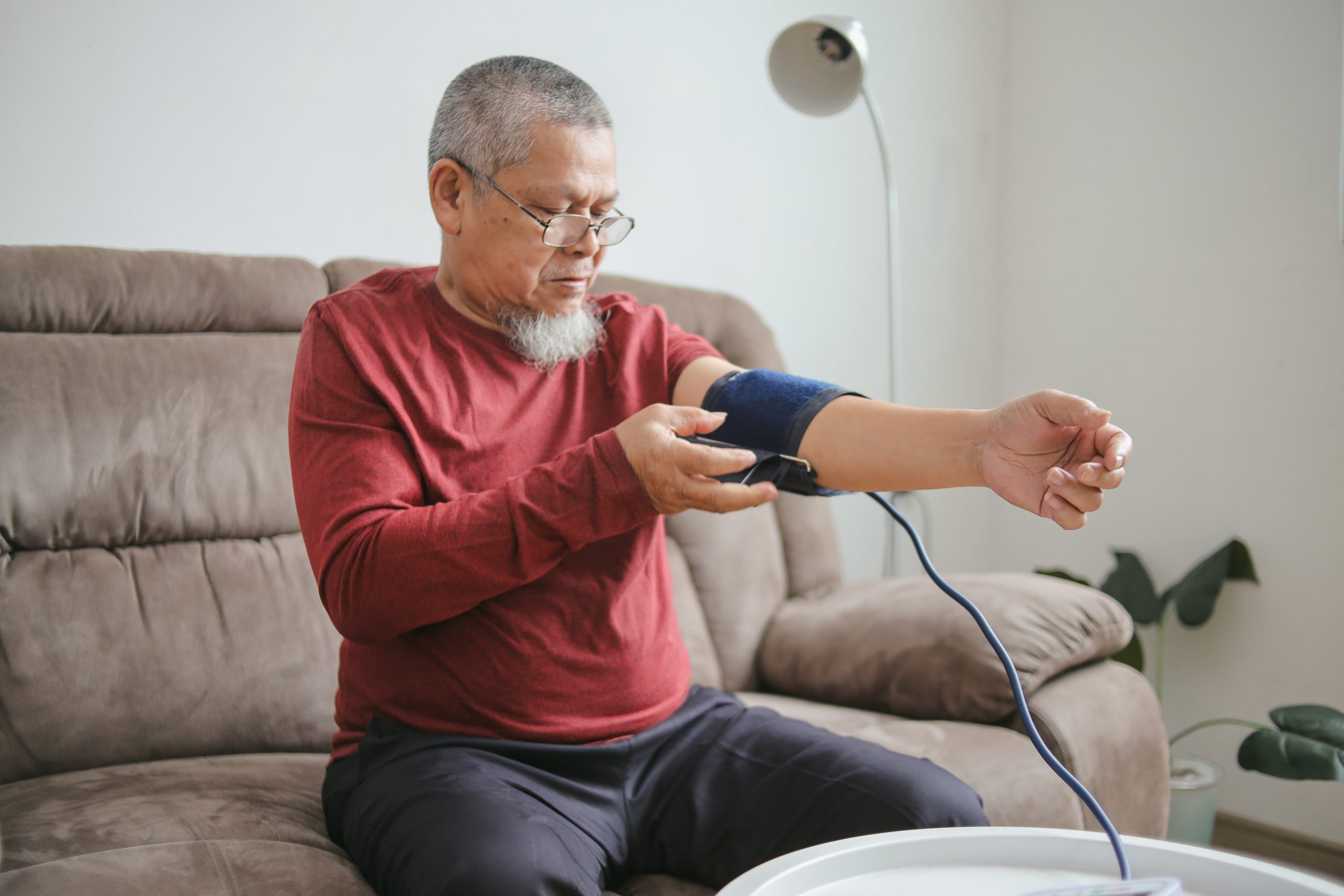 Accurate Blood Pressure Monitoring Tips: Ensuring Precision for Seniors