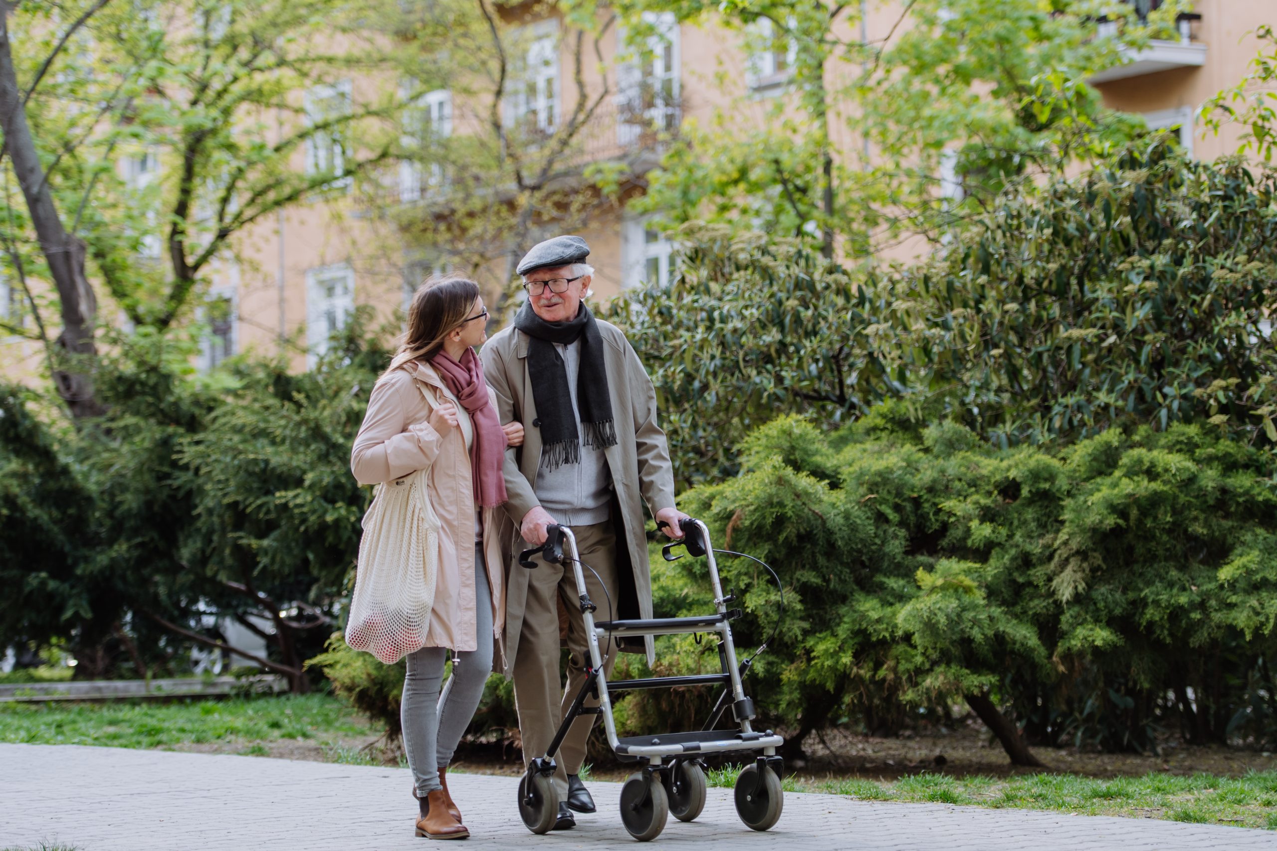 How to Choose the Right Walker for Seniors: A Practical Guide