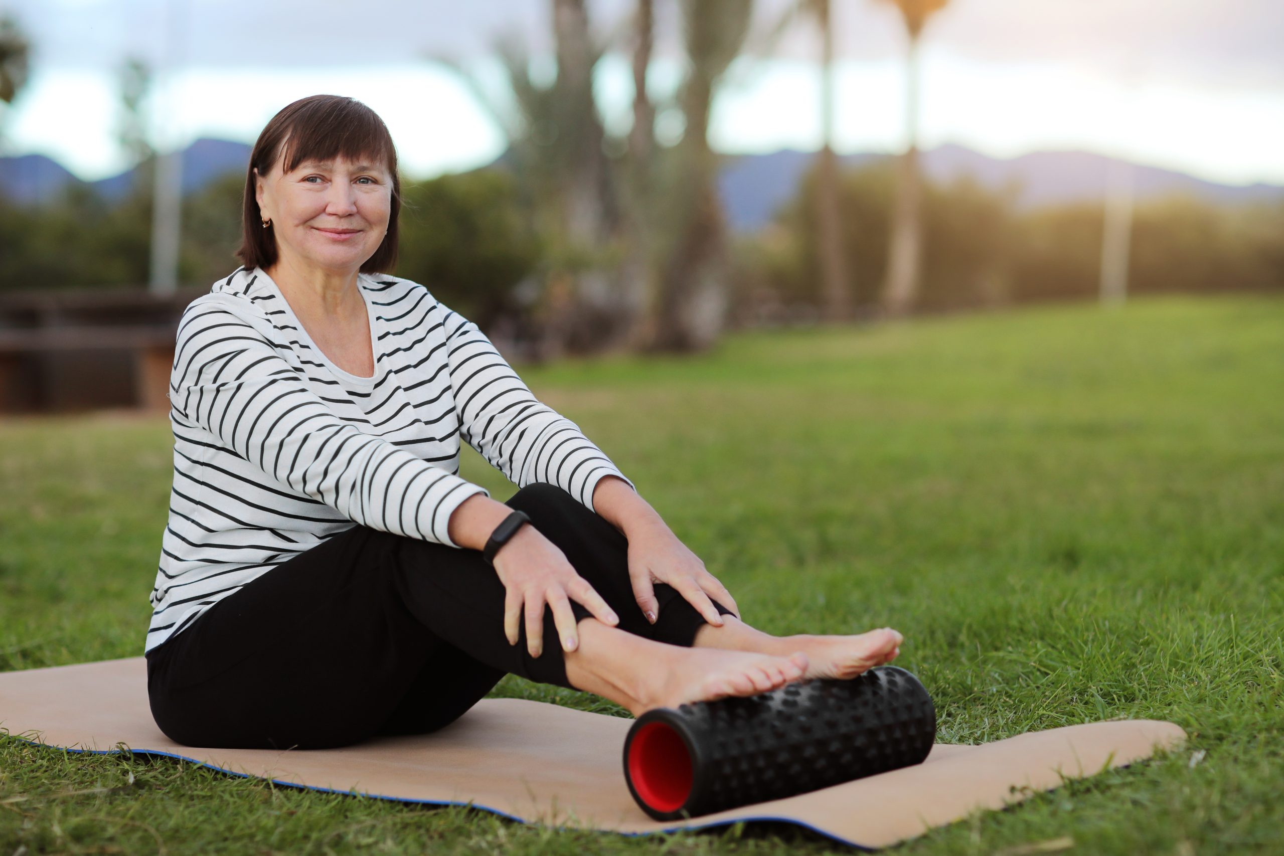 Foam Rollers for Senior Muscle Recovery: Techniques and Tips in 2026